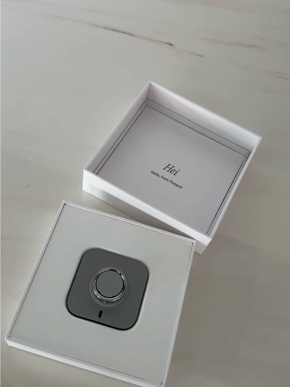 Smart Wearable Charger - Gray